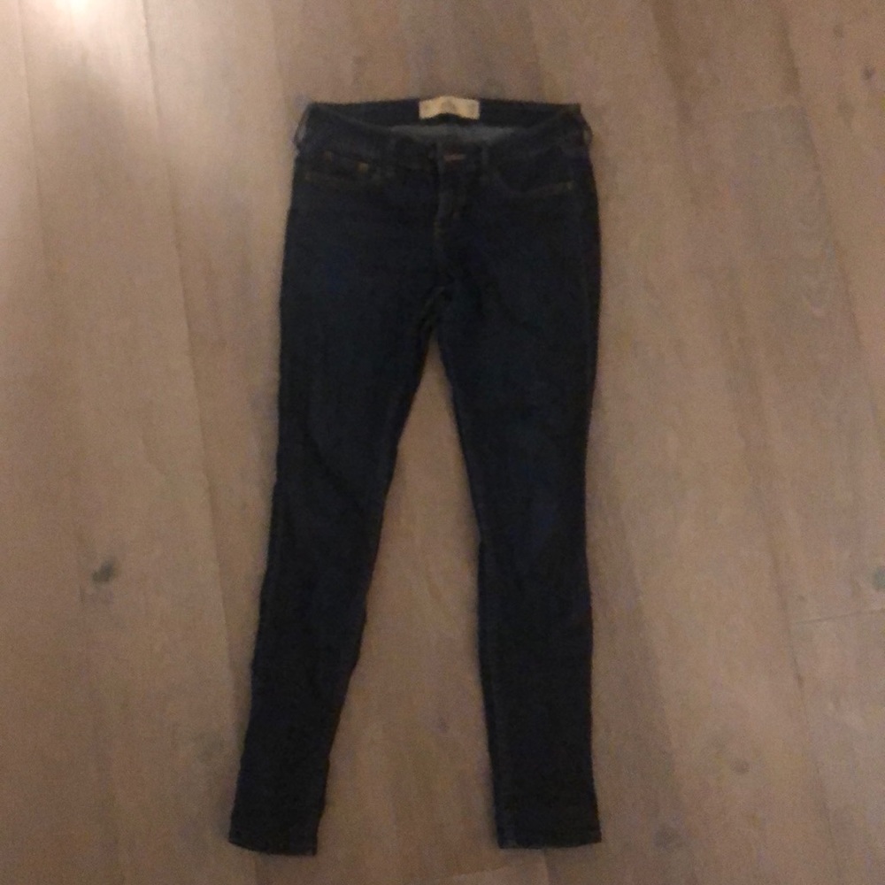 dark wash skinny jeans